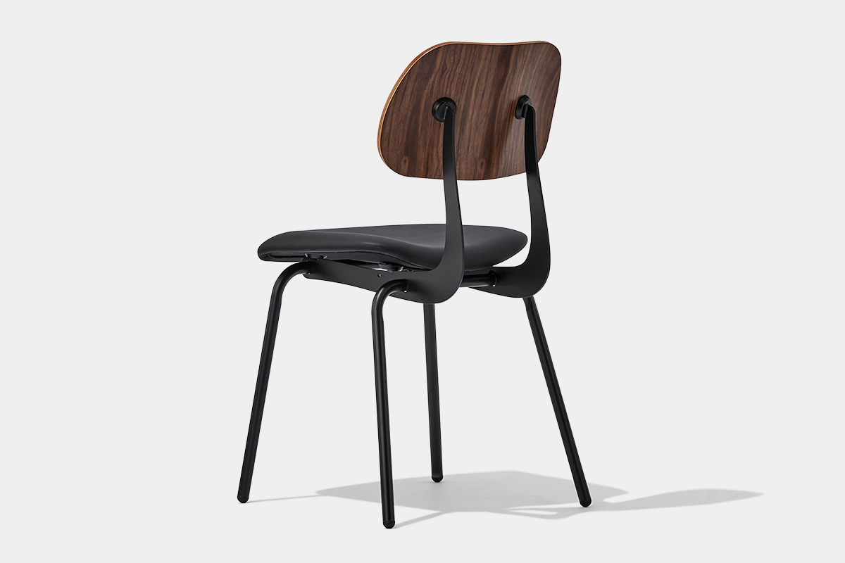 chair manufacturing process